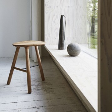 Tabouret en chêne naturel